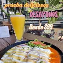 Mesas en terraza Venezia Cuernavaca